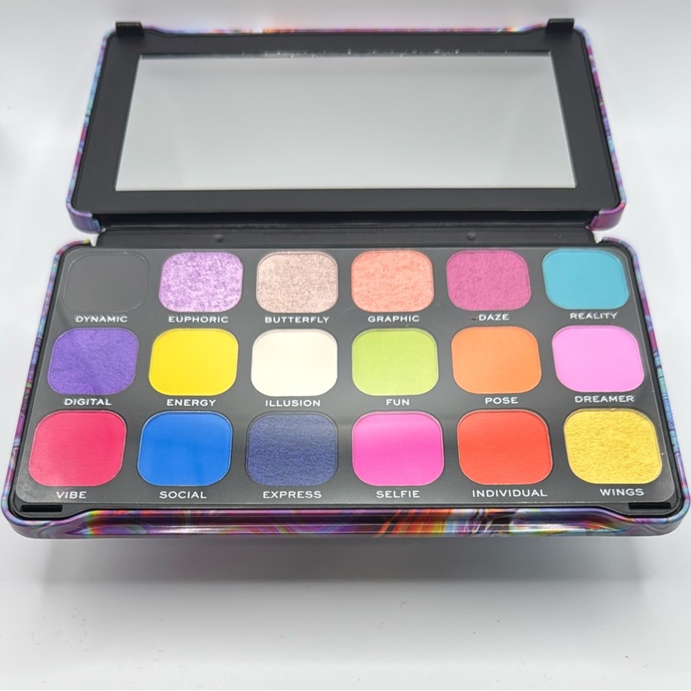 Revolution Butterfly Makeup Palette
